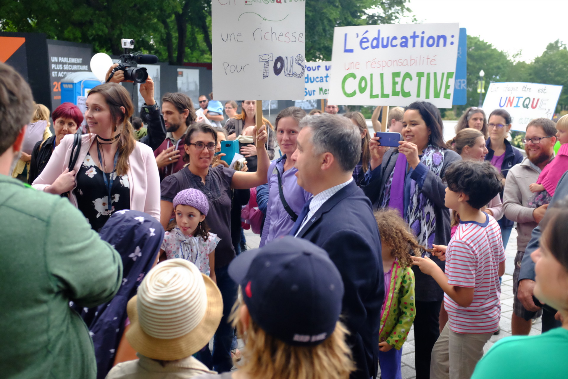 Ce qui a mené à l’adoption de la nouvelle loi sur l’éducation à la ...